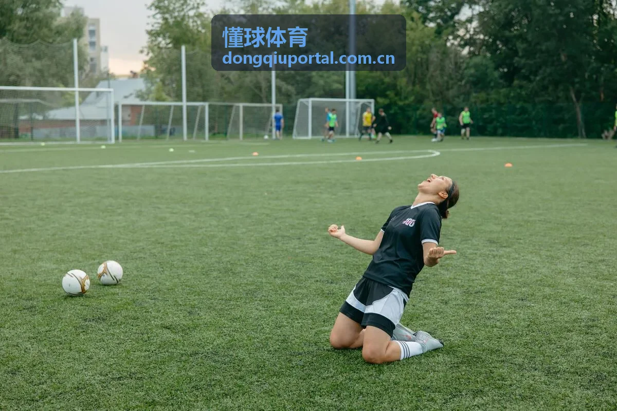 懂球体育门将装备升级专题